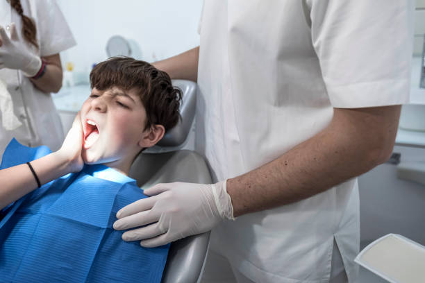 Best Mobile Emergency Dentist in West Van Lear, KY